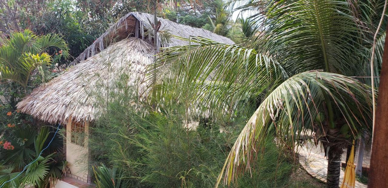 Pousada Morena Moleca Canoa Quebrada Bagian luar foto
