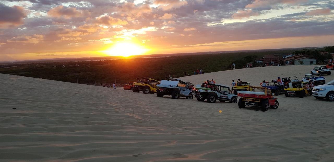 Pousada Morena Moleca Canoa Quebrada Bagian luar foto